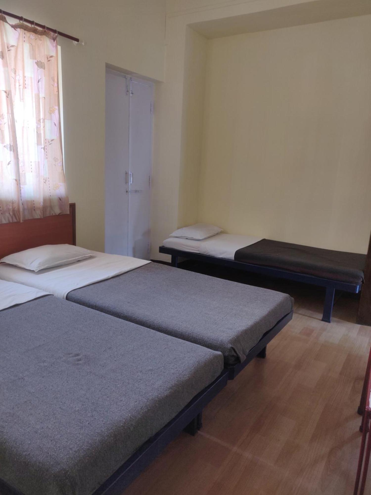 Hotel Parth Residency Kolhapur Exterior photo
