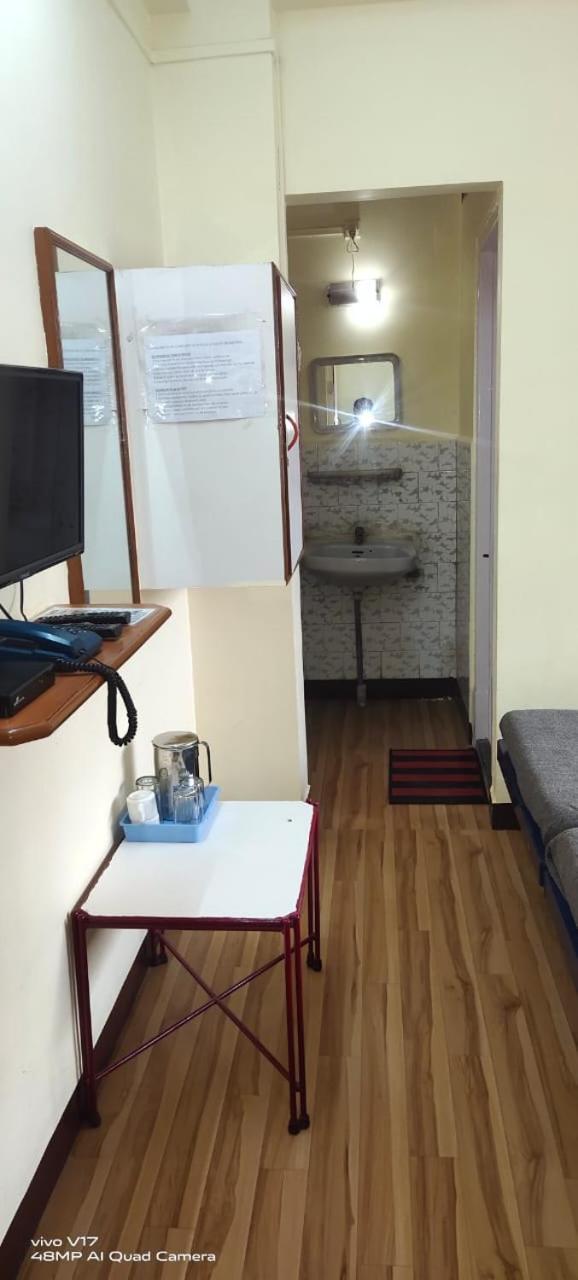 Hotel Parth Residency Kolhapur Exterior photo