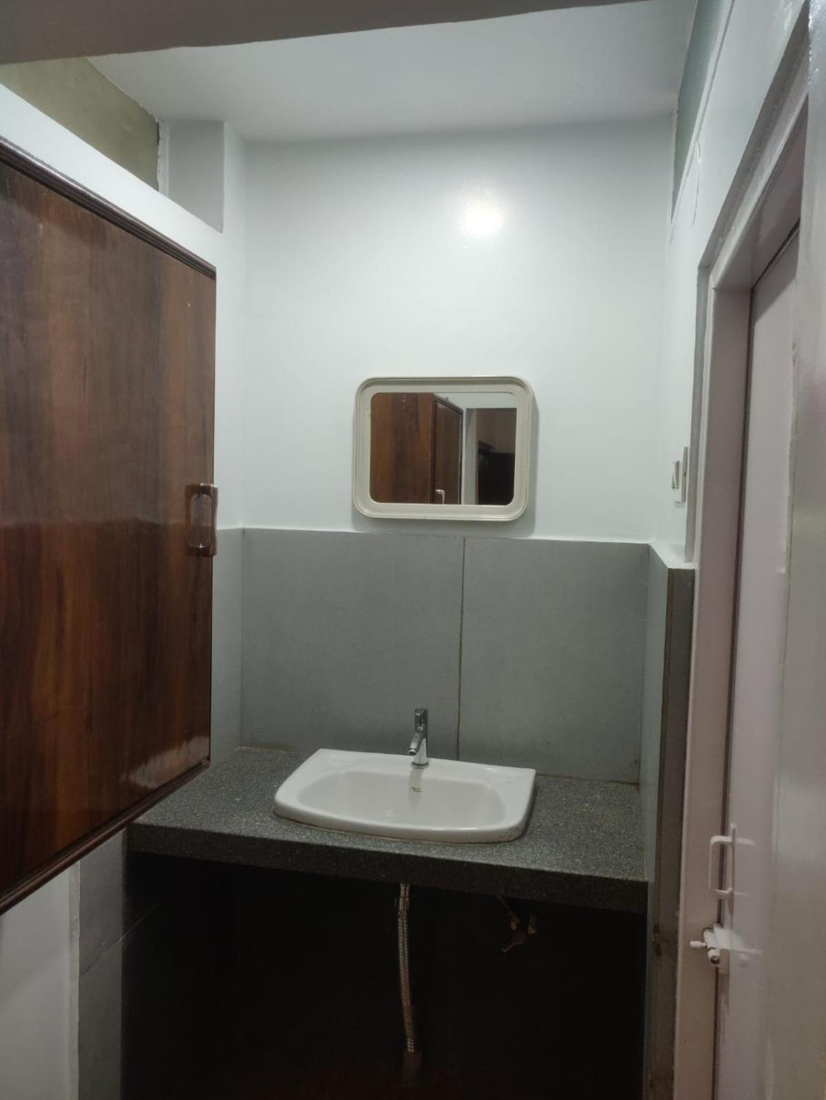 Hotel Parth Residency Kolhapur Exterior photo