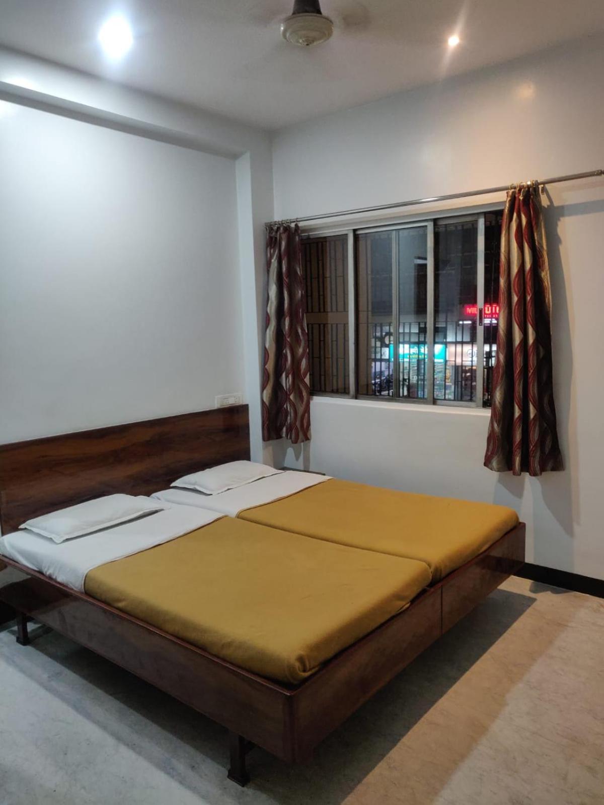 Hotel Parth Residency Kolhapur Exterior photo